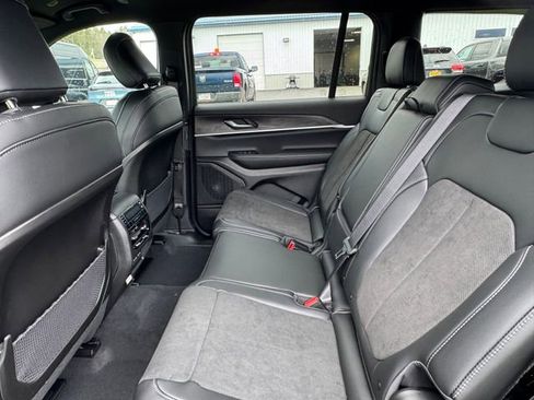 New 2026 Jeep Grand Cherokee L 4WD image 20