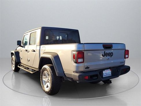 Used 2020 Jeep Gladiator Sport w/ Quick Order Package 24S image 5