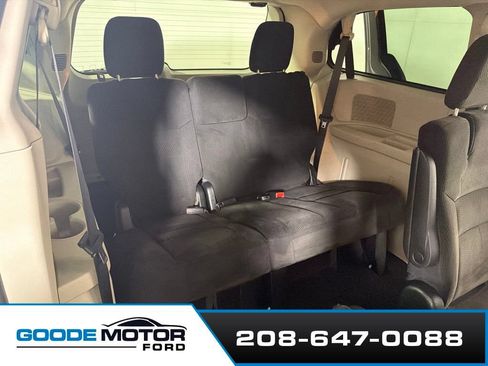 Used 2016 Dodge Grand Caravan SE w/ Quick Order Package 29E SE FWD image 21