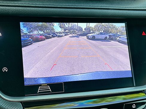 Used 2020 Cadillac XT5 Premium Luxury w/ LPO, Illumination Package image 15