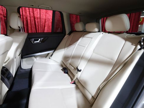 Used 2015 Mercedes-Benz GLK 350 2WD image 14