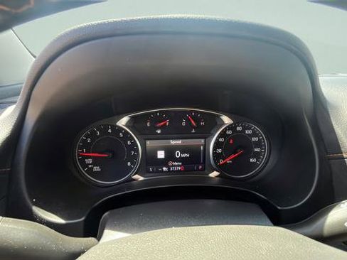 Used 2024 GMC Terrain AT4 w/ GMC Pro Grade Package AWD/4WD image 12