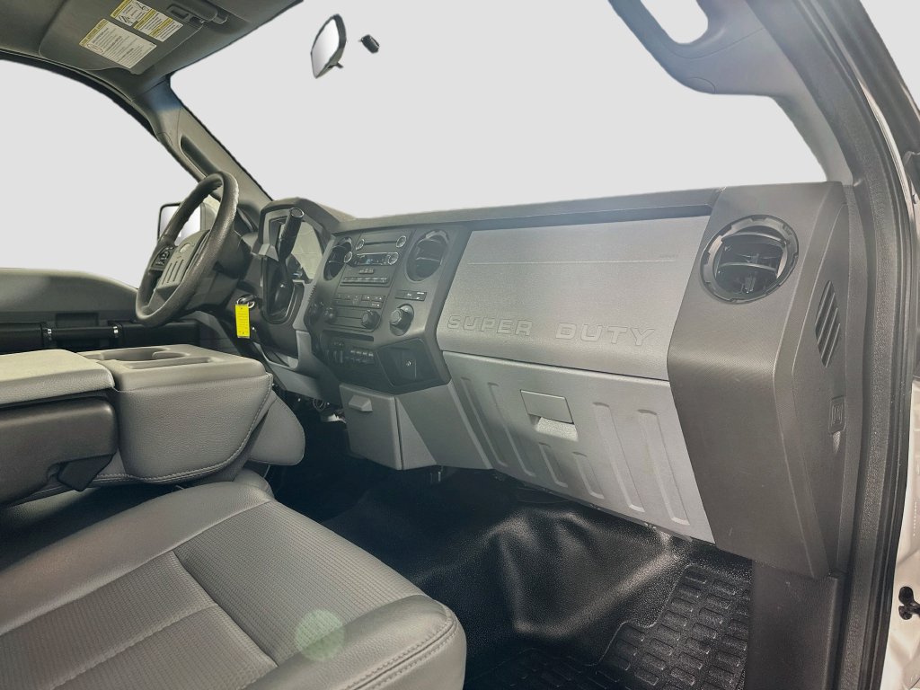 Used 2016 Ford F250 XL w/ Power Equipment Group AWD/4WD image 22