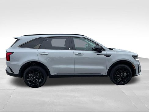 Certified 2023 Kia Sorento SX AWD/4WD image 6