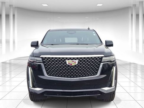 Used 2024 Cadillac Escalade Premium Luxury w/ Performance Package AWD/4WD image 5