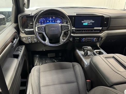 Used 2022 Chevrolet Silverado 1500 RST w/ Max Trailering Package image 6