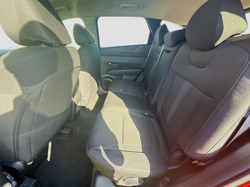 New 2026 Hyundai Tucson SEL image 18