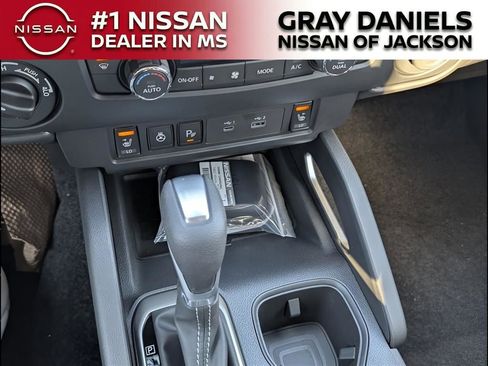 New 2026 Nissan Frontier SV w/ All-Weather Content Package AWD/4WD image 17