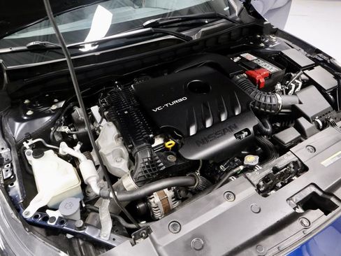 Used 2023 Nissan Altima 2.0 SR FWD image 19