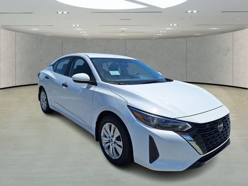 New 2025 Nissan Sentra S image 7