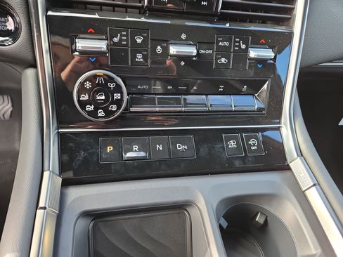 New 2026 Nissan Armada PRO-4X AWD/4WD image 22