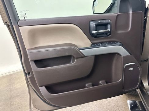 Used 2014 Chevrolet Silverado 1500 LTZ Z71 w/ LTZ Plus Package AWD/4WD image 32