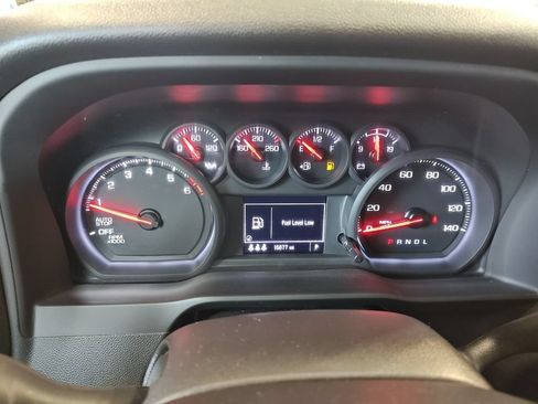 Used 2024 Chevrolet Silverado 1500 Custom AWD/4WD image 18
