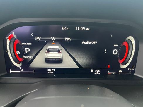 Certified 2025 Nissan Rogue SL w/ SL Premium Package FWD image 20