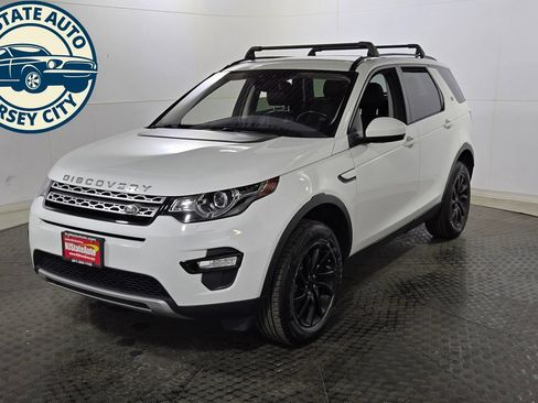 Used 2019 Land Rover Discovery Sport HSE AWD/4WD image 3