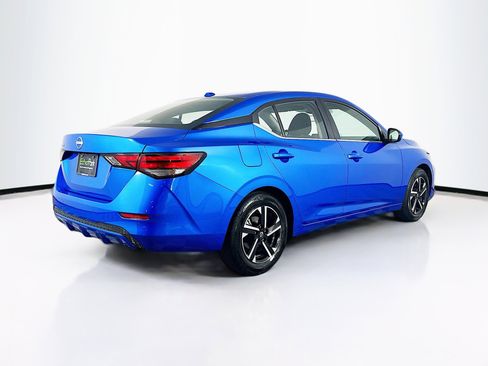 Used 2025 Nissan Sentra SV FWD image 9