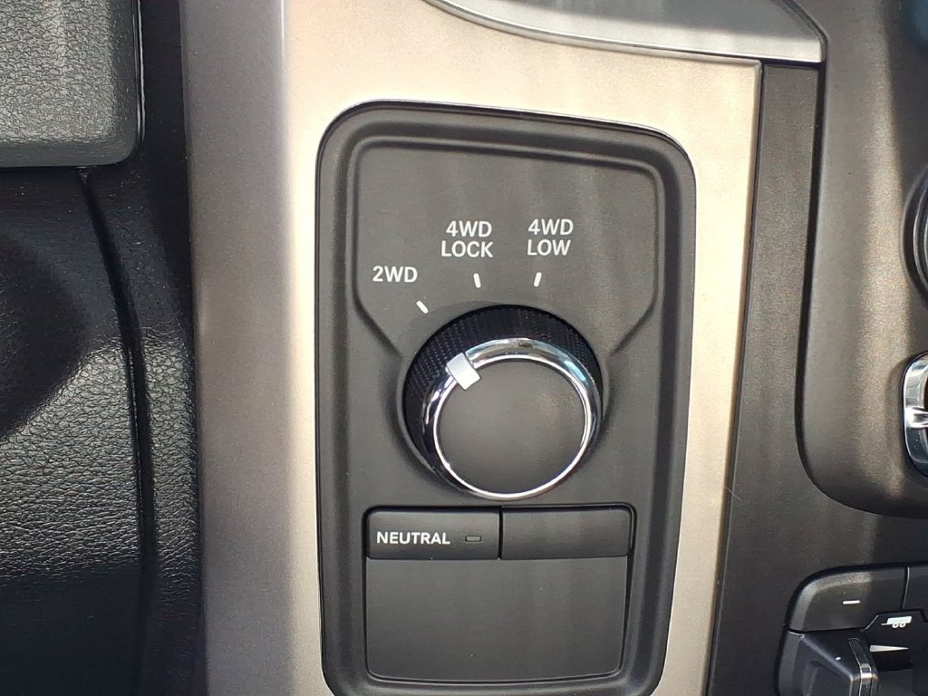 Used 2014 RAM 2500 Big Horn AWD/4WD image 9