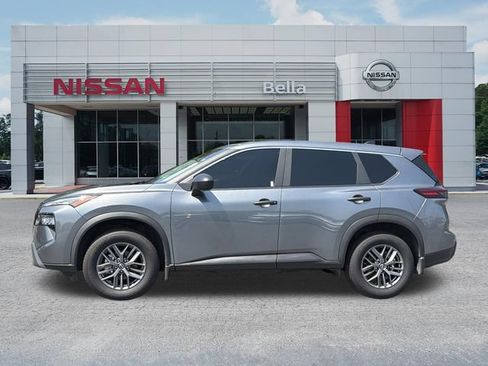 Used 2026 Nissan Rogue S FWD image 1