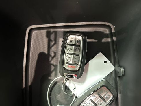 New 2026 Chrysler Pacifica Select image 20