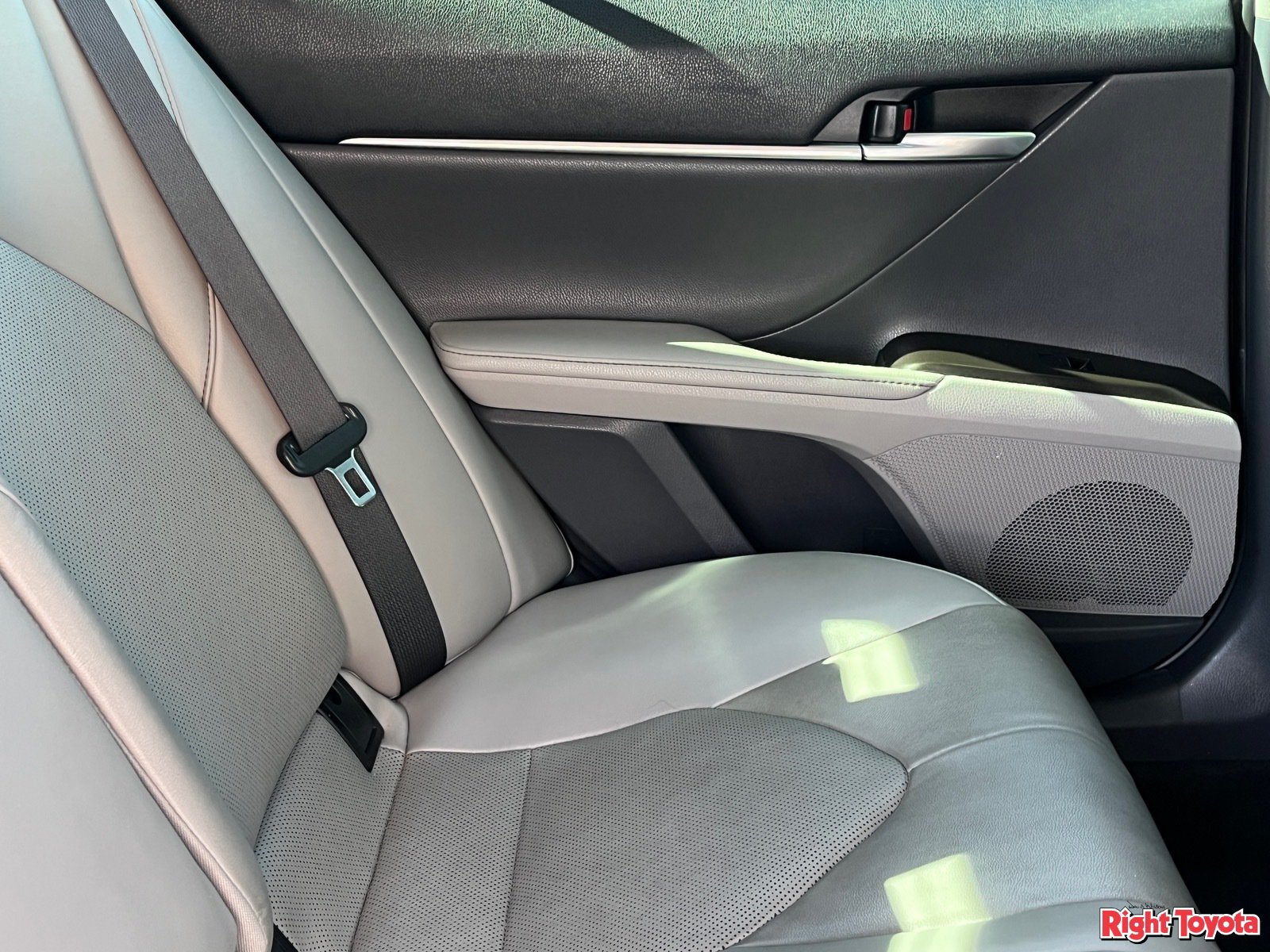 Certified 2022 Toyota Camry XLE FWD image 15