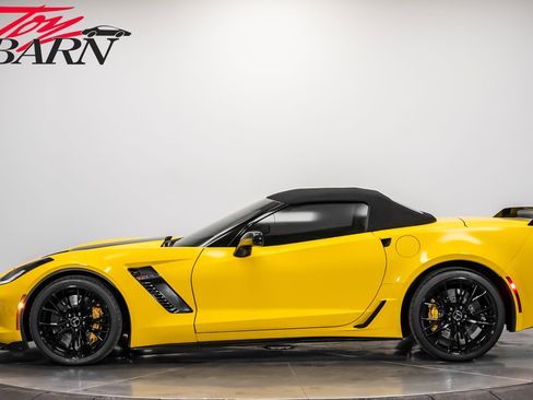 Used 2015 Chevrolet Corvette Z06 w/ 2LZ Preferred Equipment Group image 10