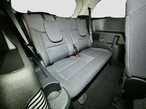 New 2026 Ford Explorer Active AWD/4WD image 32