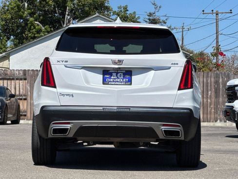 Used 2021 Cadillac XT5 Premium Luxury FWD image 7