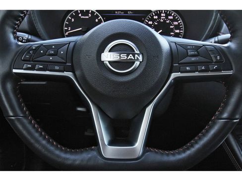 Used 2024 Nissan Sentra SR w/ SR Premium Package FWD image 17