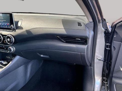 Certified 2023 Nissan Sentra SV FWD image 18