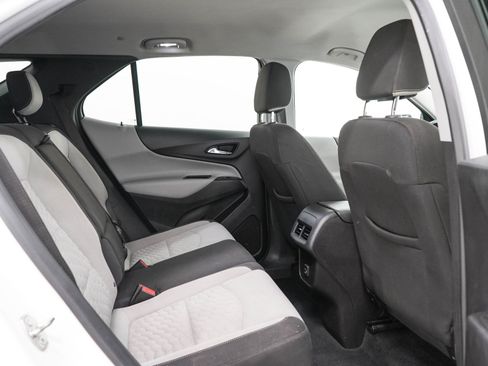 Used 2020 Chevrolet Equinox LT AWD/4WD image 14