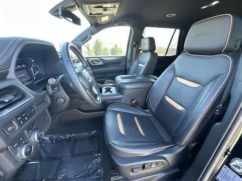Used 2021 GMC Yukon AT4 AWD/4WD image 17