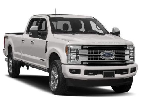 Used 2019 Ford F250 XL w/ Power Equipment Group AWD/4WD image 6