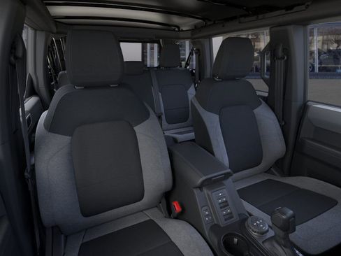 New 2025 Ford Bronco Big Bend image 10
