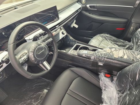 New 2026 Hyundai Sonata Limited FWD image 14