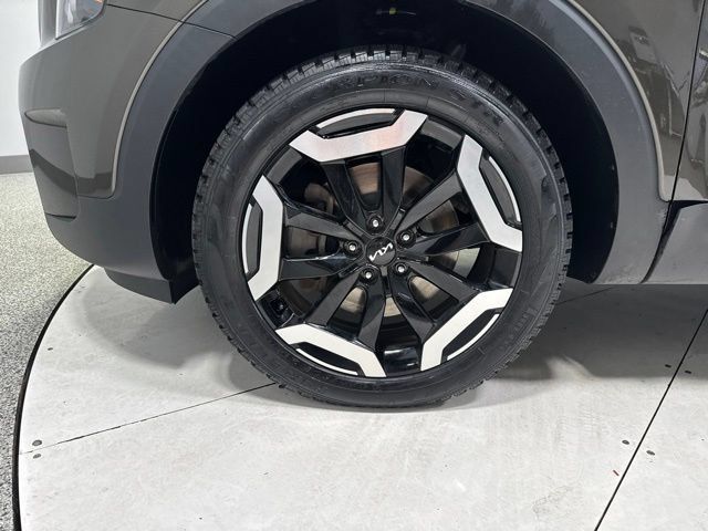 Used 2024 Kia Telluride S w/ S Sunroof Package AWD/4WD image 9