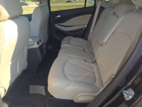 Used 2020 Buick Envision Preferred image 13