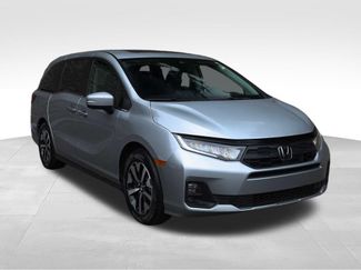 Used 2025 Honda Odyssey EX-L video 2
