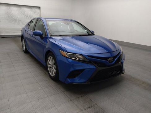Used 2019 Toyota Camry LE FWD image 13