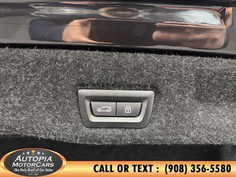 Used 2024 BMW 540i xDrive w/ Premium Package AWD/4WD image 21