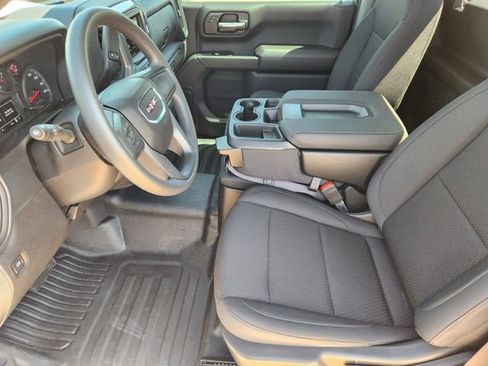 New 2026 GMC Sierra 1500 Pro w/ Pro Value Package image 9