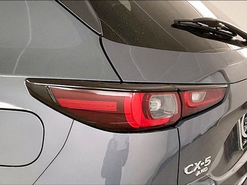 Used 2024 MAZDA CX-5 Carbon Edition image 22