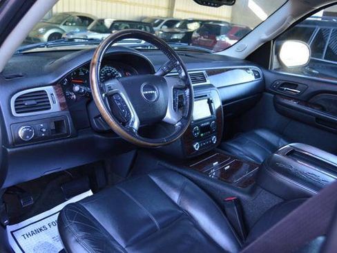 Used 2008 GMC Yukon XL Denali image 14