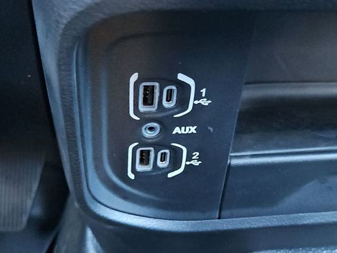 Used 2022 RAM 2500 Tradesman image 29