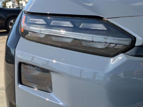 New 2026 Subaru Solterra image 10