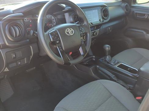Used 2022 Toyota Tacoma SR image 12