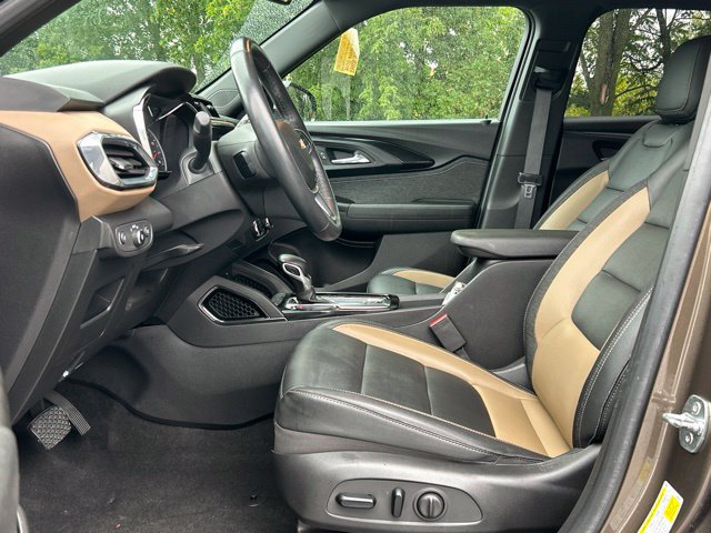 Used 2022 Chevrolet TrailBlazer ACTIV w/ Technology Package FWD image 19