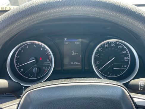 Used 2024 Toyota Camry LE image 9