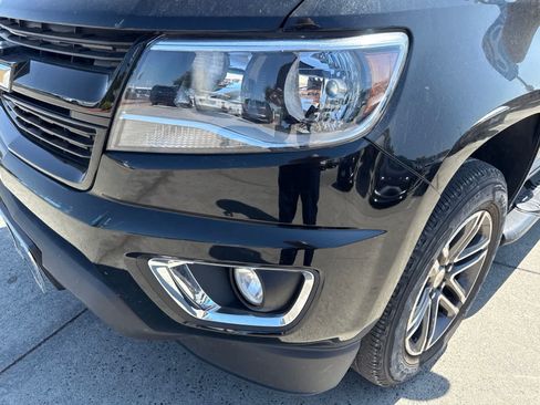 Used 2019 Chevrolet Colorado W/T w/ Custom Special Edition RWD image 9