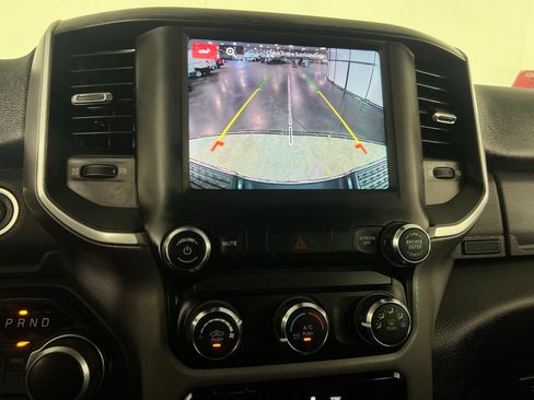 Used 2024 RAM 2500 Big Horn w/ Bed Utility Group image 19