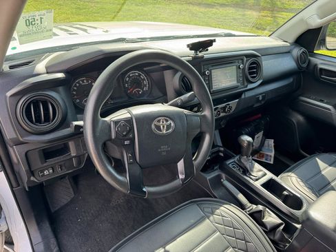 Used 2017 Toyota Tacoma SR w/ Tow Package AWD/4WD image 26